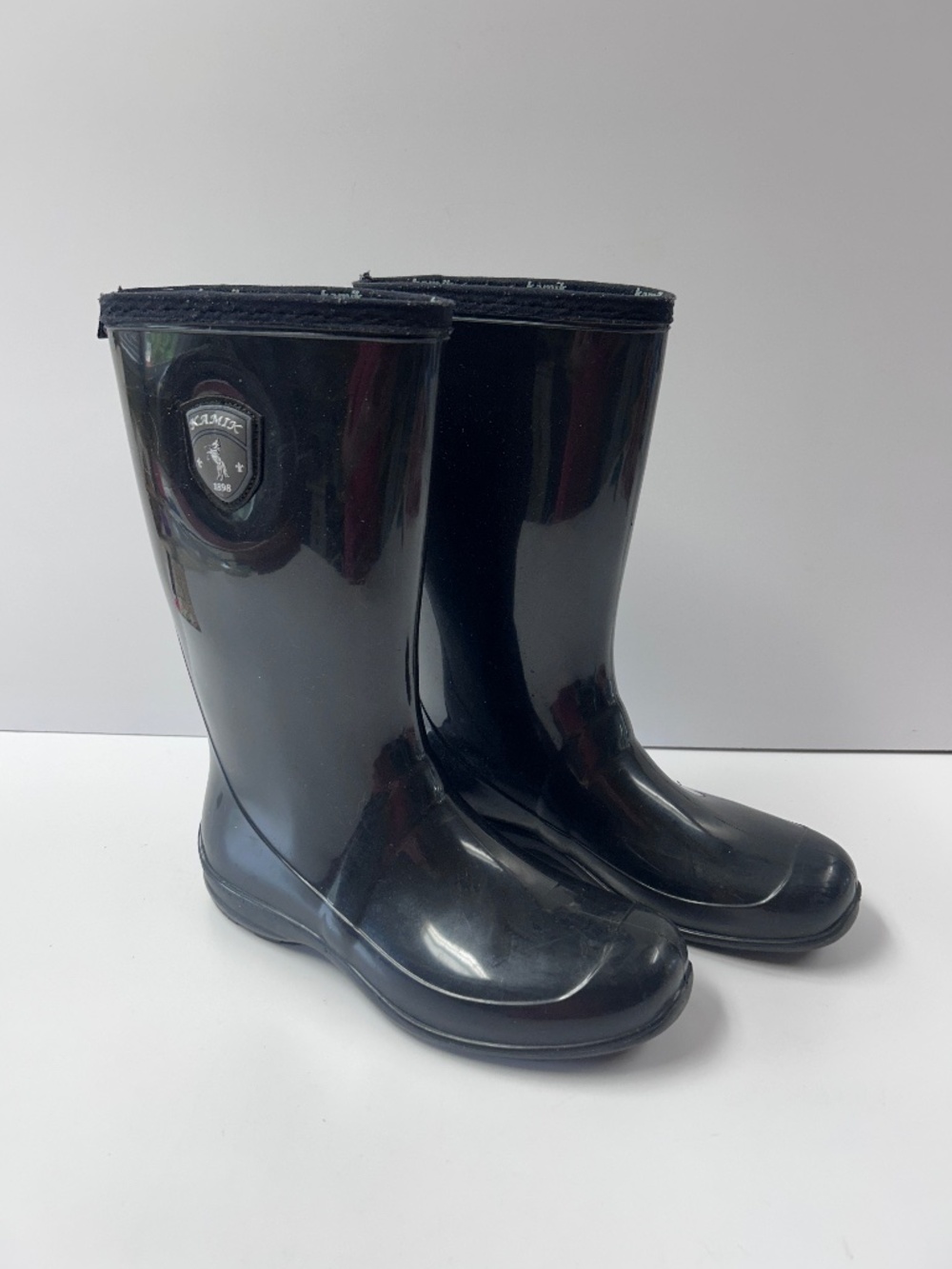 Kamik Womens Rain Boots Black Glossy Waterproof Mid Calf Rubber Boots Size 9